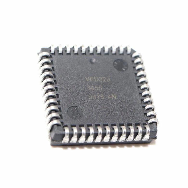 EPM7032LC44-7
