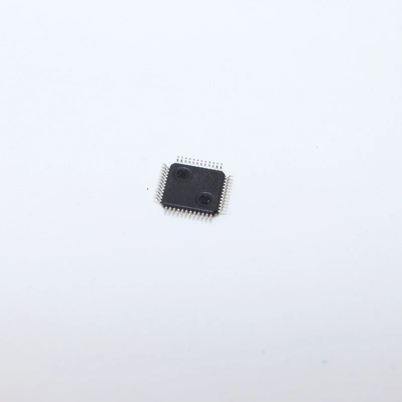 ADG732BSUZ-REEL2