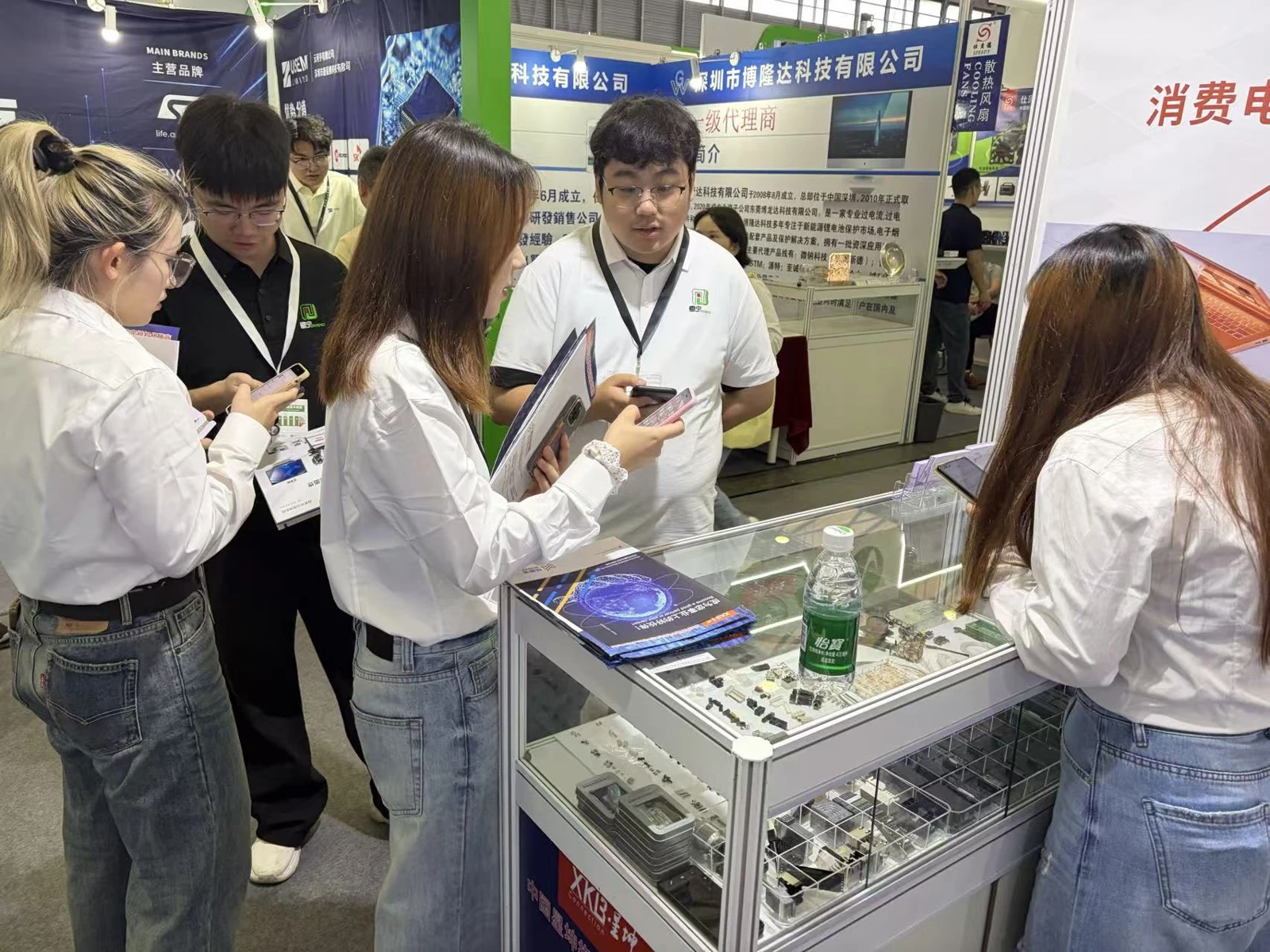 MISUXIN Welcomes Industry Customers on the Opening Day of electronica China 2026