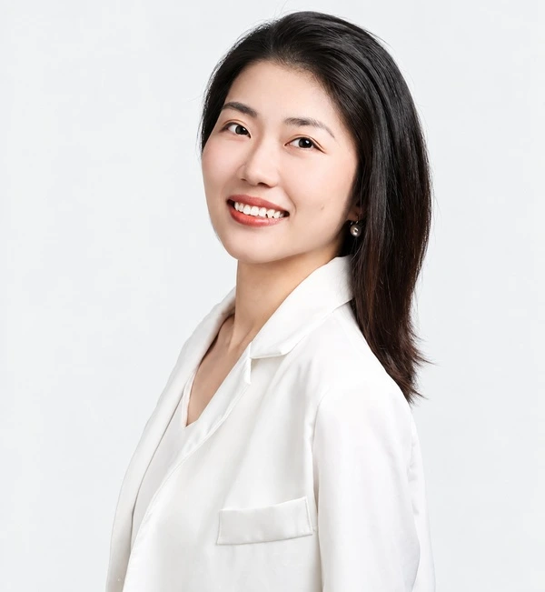 Pauline Zhong