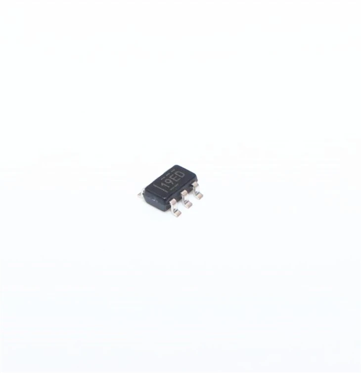 Power Management Integrated Circuits REF3425IDBVR