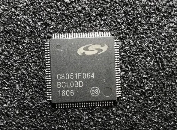 Microcontroller MCU C8051F042-GQR